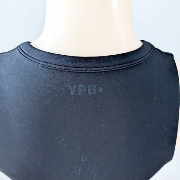 YPB Curve Love Athletic Button Snap Crop Top Black - Picture 5 of 6